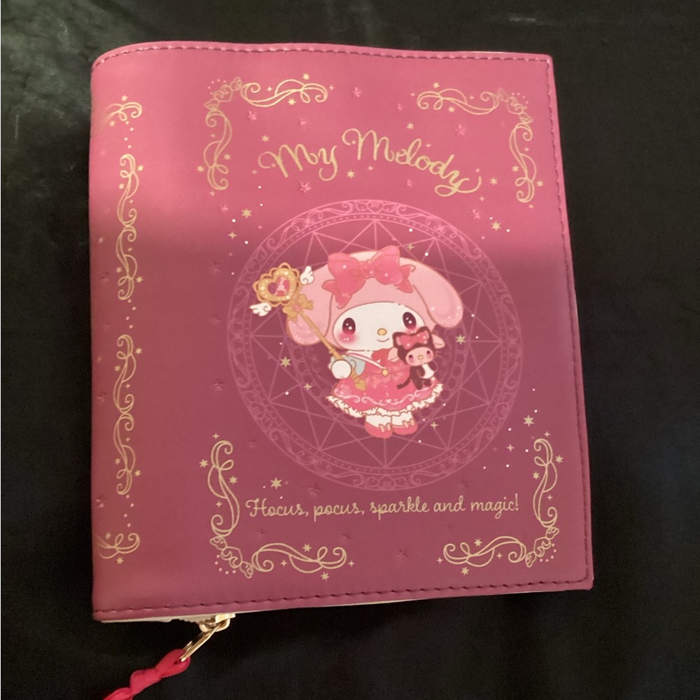 My Melody makeup bag shaped as a book